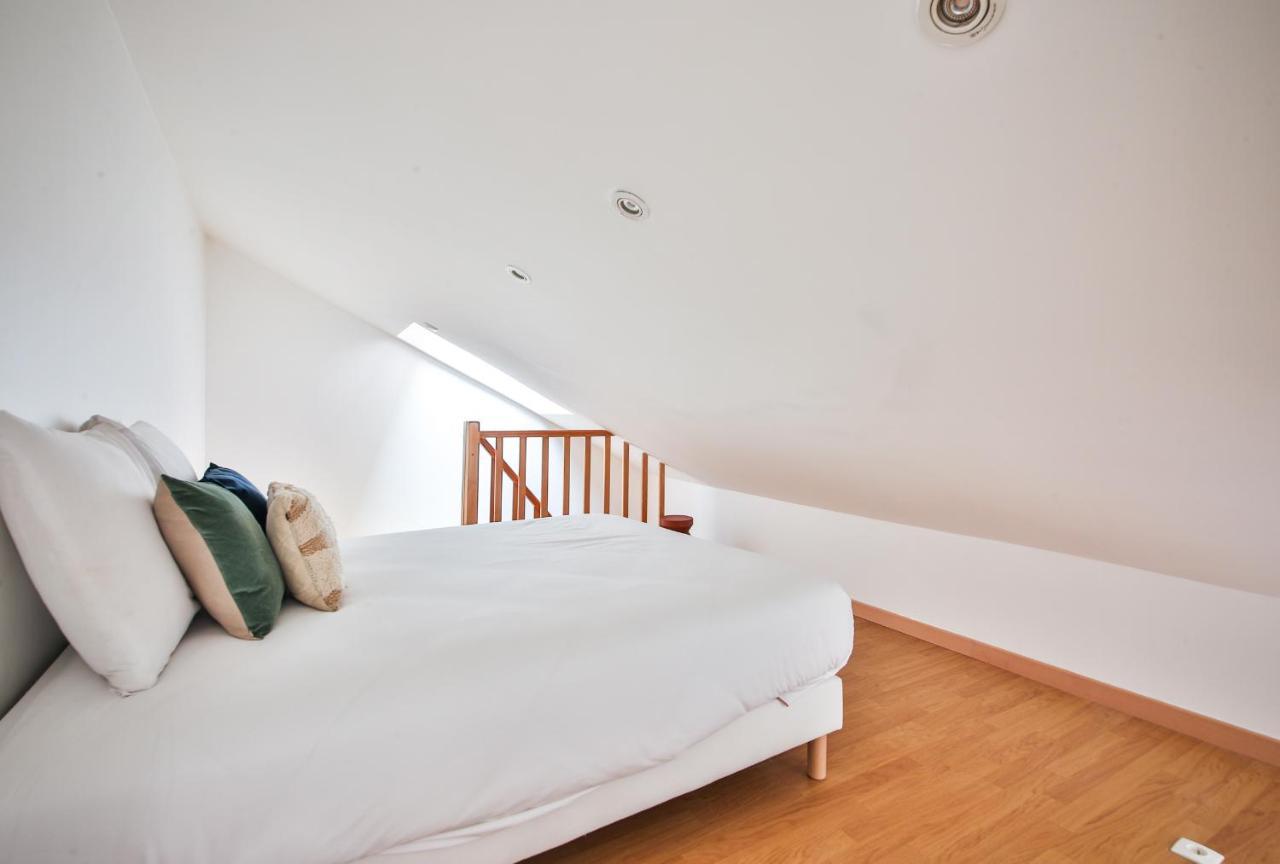 01#duplex 4pers#sevres-lecourbe#necker Apartment Paris